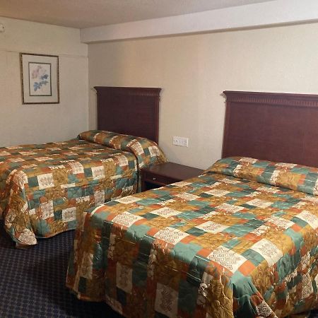 Travel Inn Petersburg Kültér fotó