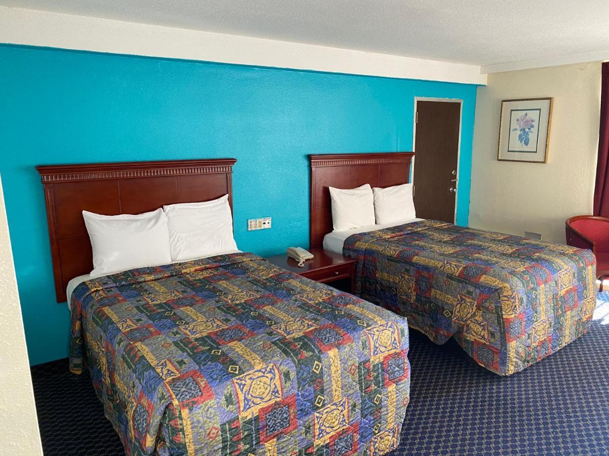 Travel Inn Petersburg Kültér fotó