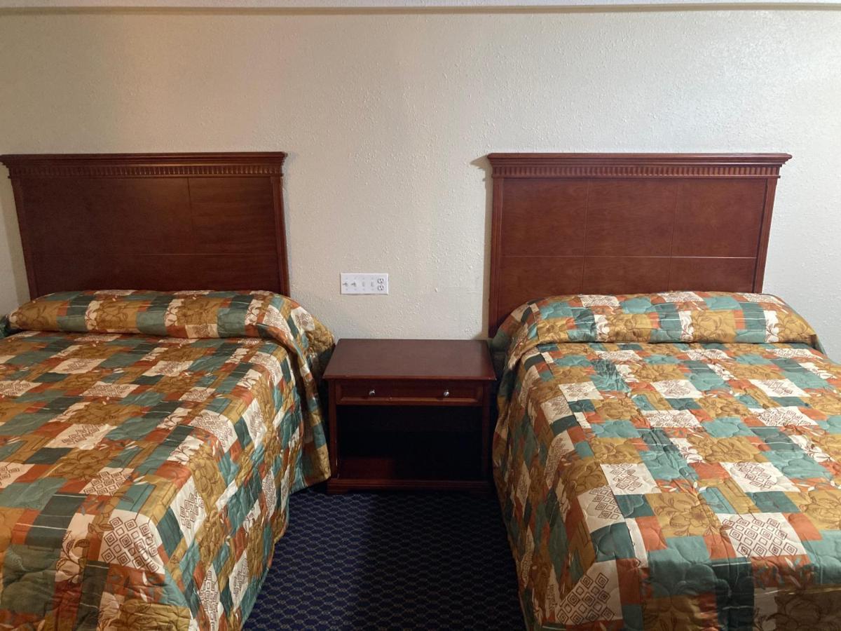 Travel Inn Petersburg Kültér fotó