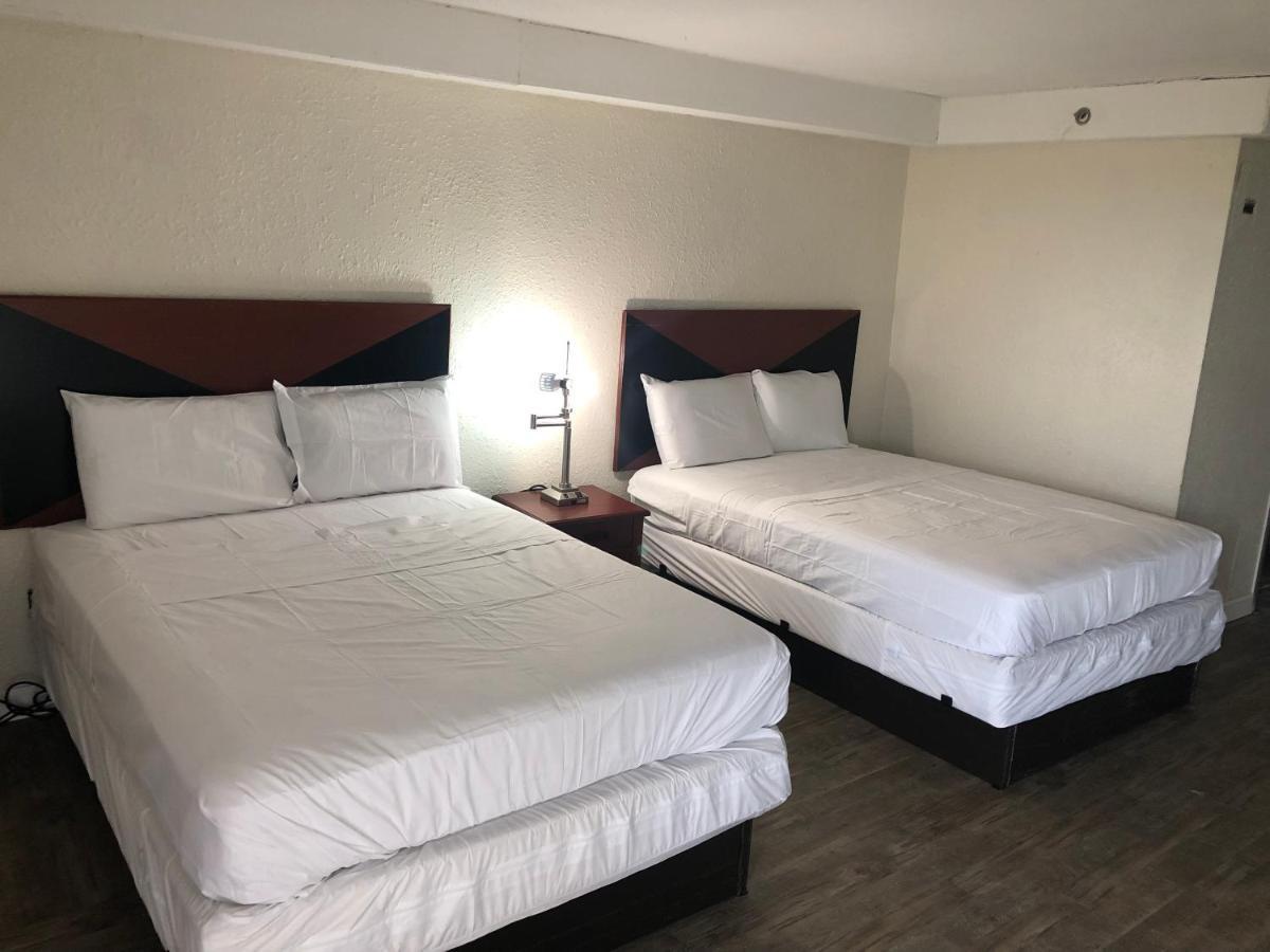 Travel Inn Petersburg Kültér fotó