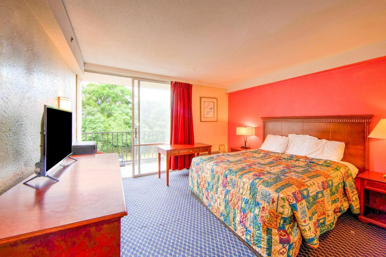 Travel Inn Petersburg Kültér fotó